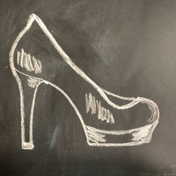 SHOES - Picture 1 of 1